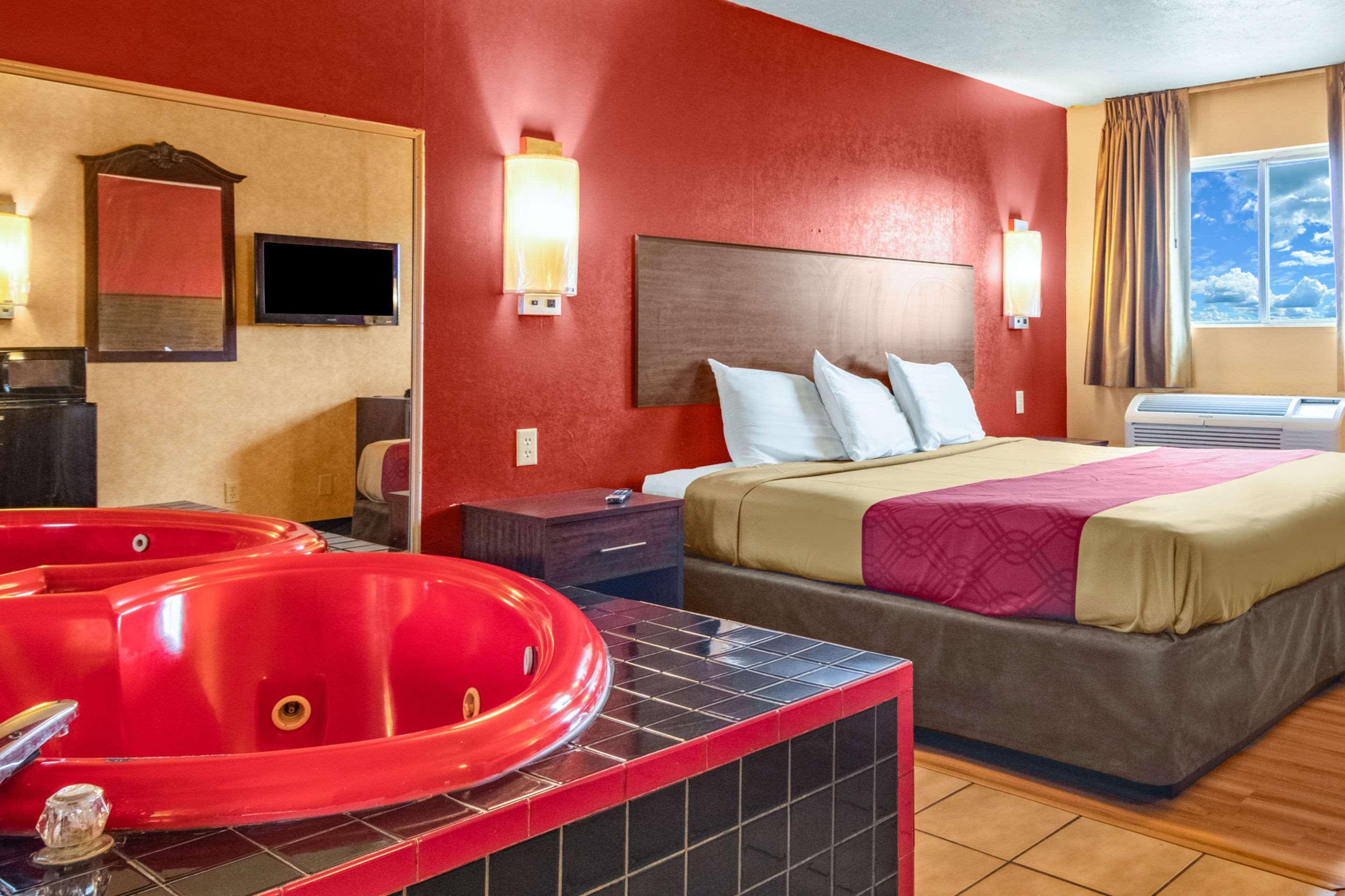Econo Lodge Кент Экстерьер фото